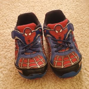 Stride rite size 10.5 light up spiderman